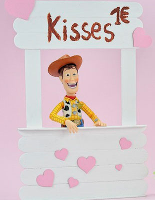 Неигрушечные истории игрушек