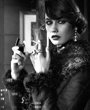 Ольга Куриленко в октябрьском Vanity Fair