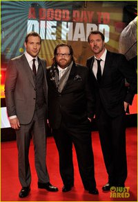 <p>Джей Кортни, режиссер Джон Мур и Себастьян Кох</p>