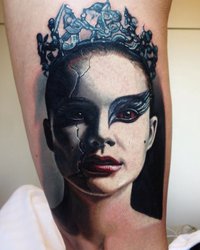 <p>Черный лебедь</p>