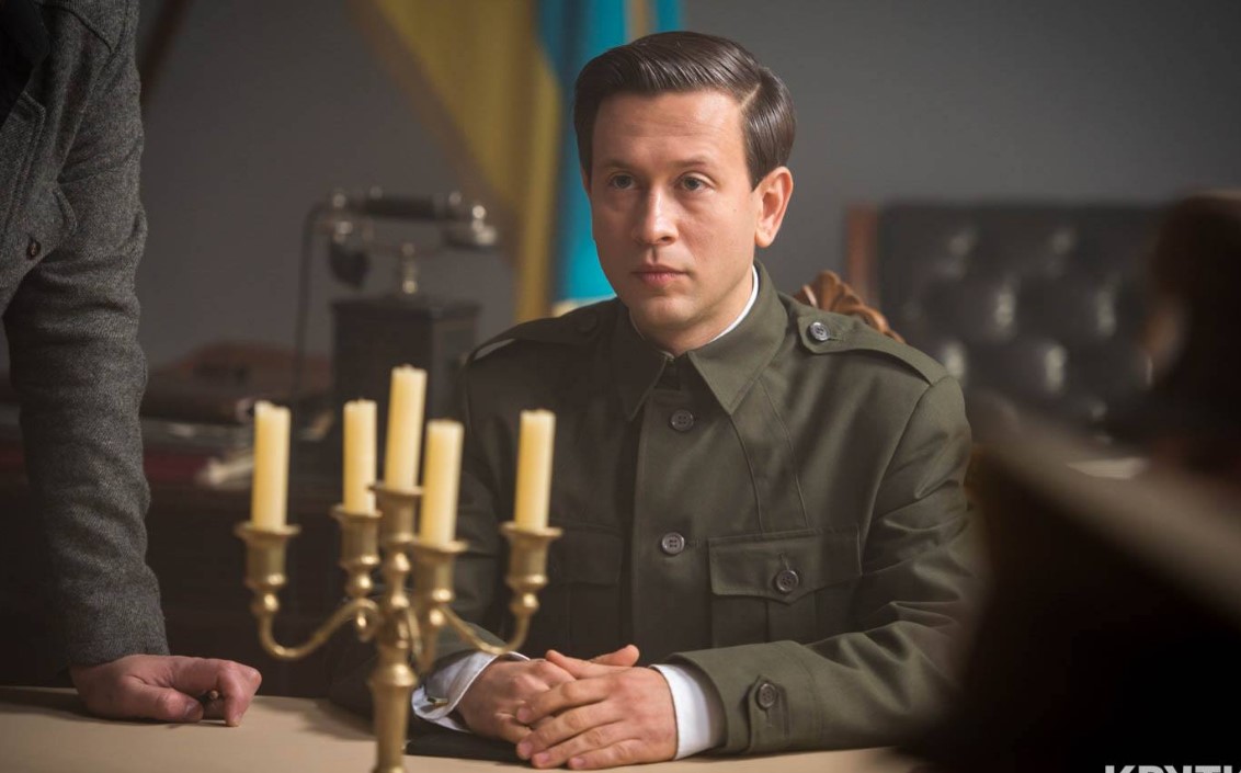 Дмитрий Ступка в образе Симона Петлюры в фильме "Круты 1918"