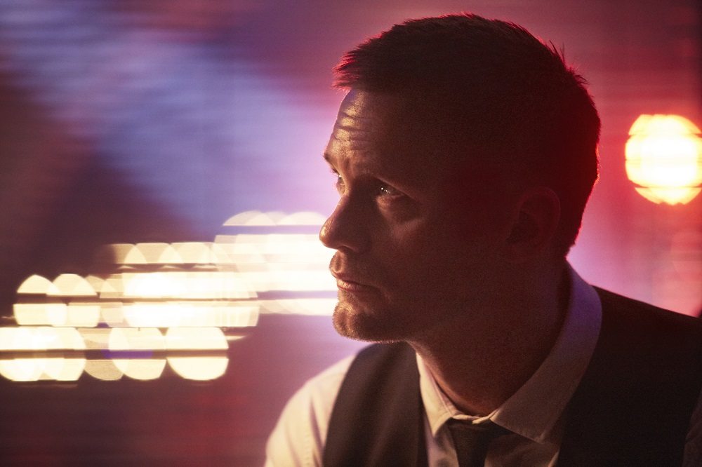 Александр Скарсгард в фильме "Немой"