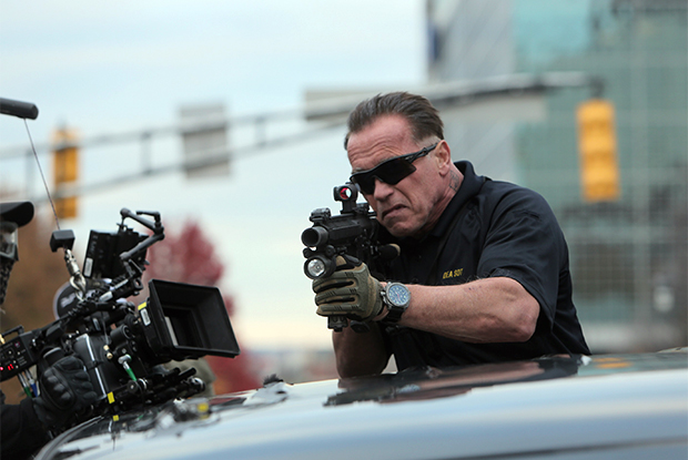 Стыдливый Шварц и девочки на коленках: как снимали боевик «Саботаж»