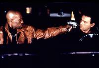 Кадр Сквозные ранения