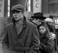 Кадр Любовь между каплями дождя