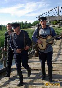 Кадр Господа офицеры: Спасти императора