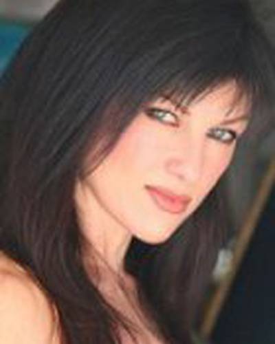 Кэролайн Амброзе фото