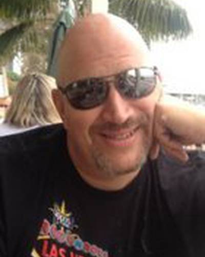 Брайан С. Калата фото