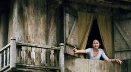 Кадр из фильма "Дочери ботаника" - 1