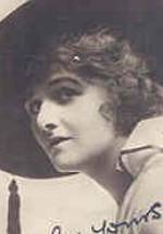 Элизабет Рисдон фото