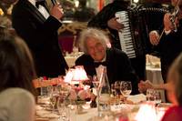 Кадр Люди, которые обнимают