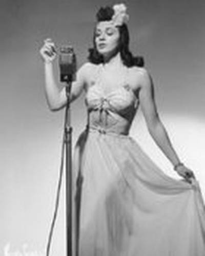 Китти Каллен фото