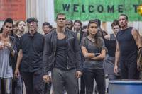 Кадр Несчастные