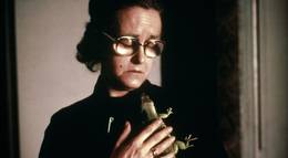 Кадр из фильма "За что мне это?" - 1