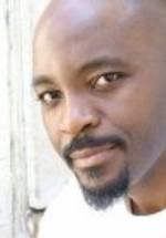 Эмиль Абоссоло Мбо фото