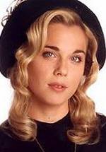 Мелина Петриелла фото