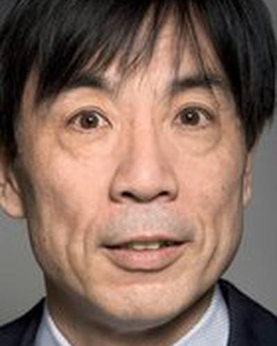 Иссэй Огата фото