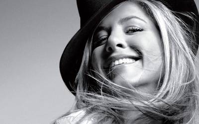 25 лучших гифок с Дженнифер Энистон