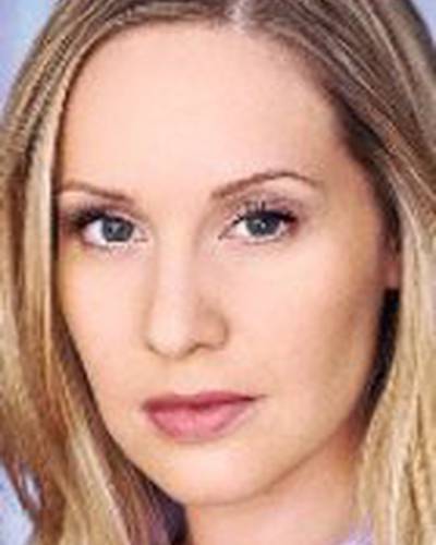 Келли Карбач фото