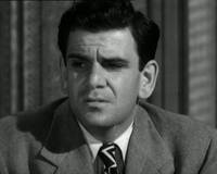 Кадр Стучись в любую дверь