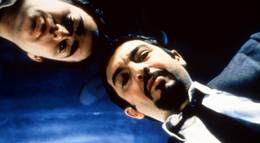 Кадр из фильма "Девять королев" - 1