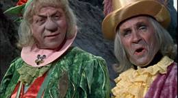 Кадр из фильма "Королевство кривых зеркал" - 2