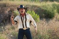 Кадр Мачете убивает