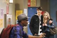 Кадр Держись, Чарли!