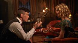 Кадр из фильма "Острые козырьки" - 1