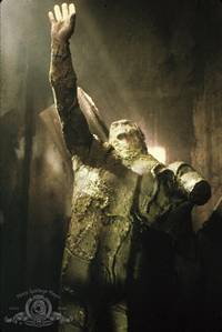 Кадр Болотная тварь