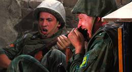 Кадр из фильма "На краю стою" - 1