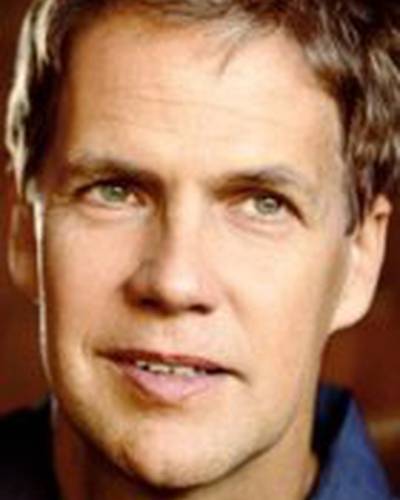 Джеффри М. Белл фото