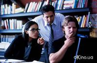 Кадр Афера Стивена Гласса