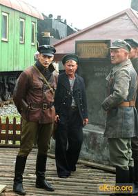 Кадр Господа офицеры: Спасти императора