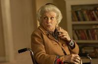 Кадр Малкольм в центре внимания