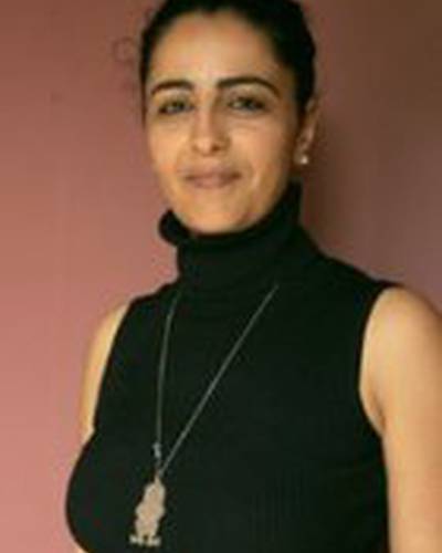 Арин Омари фото