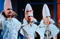 Кадр Яйцеголовые