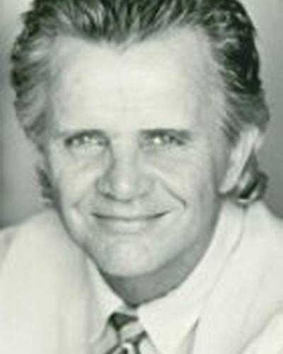 Джед Миллс фото