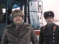 Кадр Не ходите, девки, замуж