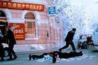 Кадр André schafft sie alle