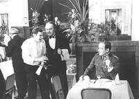 Кадр Заколдованные столики