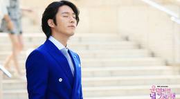 Кадр из фильма "Обречён любить тебя" - 2