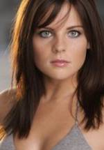 Карли Аверс фото