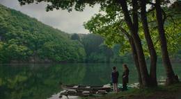 Кадр из фильма "Две матери, две дочери" - 1