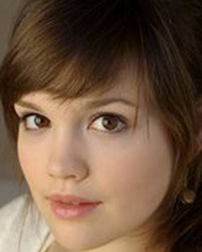 Эмилия Шуле фото