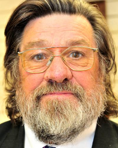 Рикки Томлинсон фото