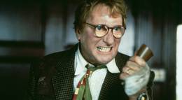 Кадр из фильма "В опасности" - 2