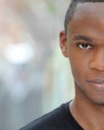 Элиу Оуофо фото