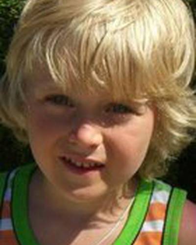 Денис Елисеев фото