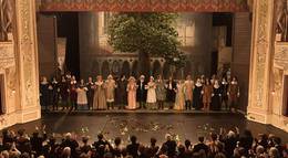 Кадр из фильма "Сирано" - 2